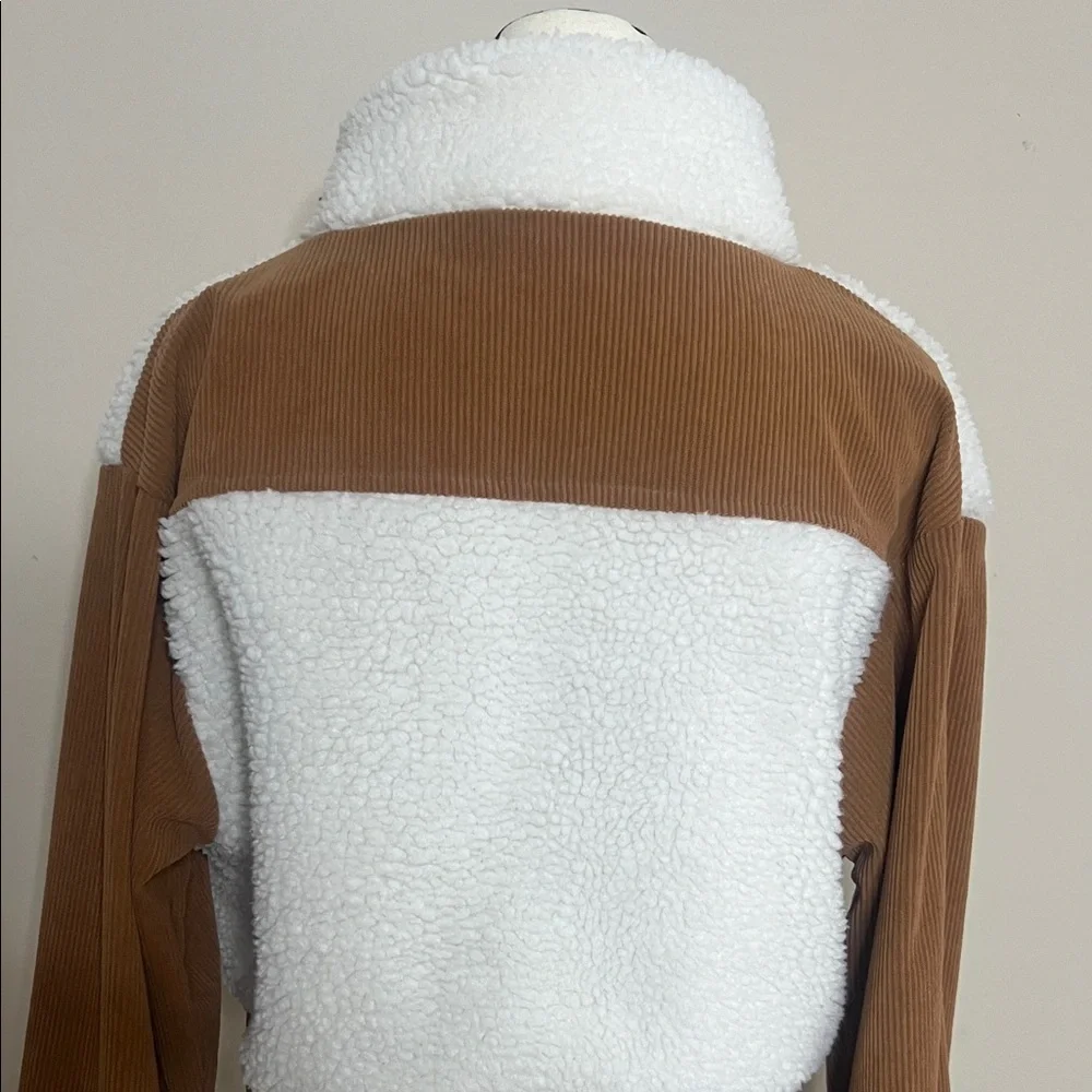 EUC Cozy White and Brown Teddy Jacket - Picture 10 of 11